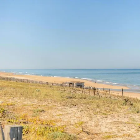 With A Private Pool At 2 Km From Sea Villa Lacanau